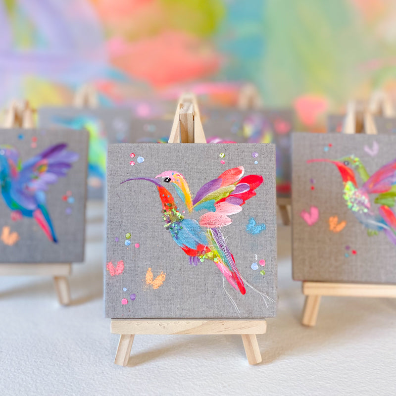 Mini Bird Painting on Easel Hummingbird 1